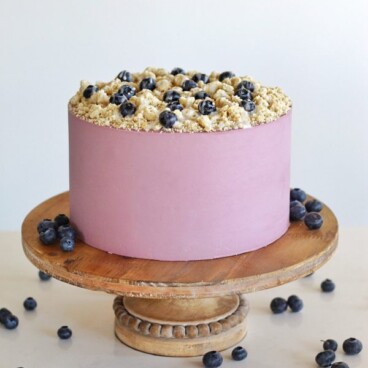 Blueberry Streusel Muffin Cake #cakebycourtney #cake #blueberrycake #muffincake #muffin #blueberrymuffins