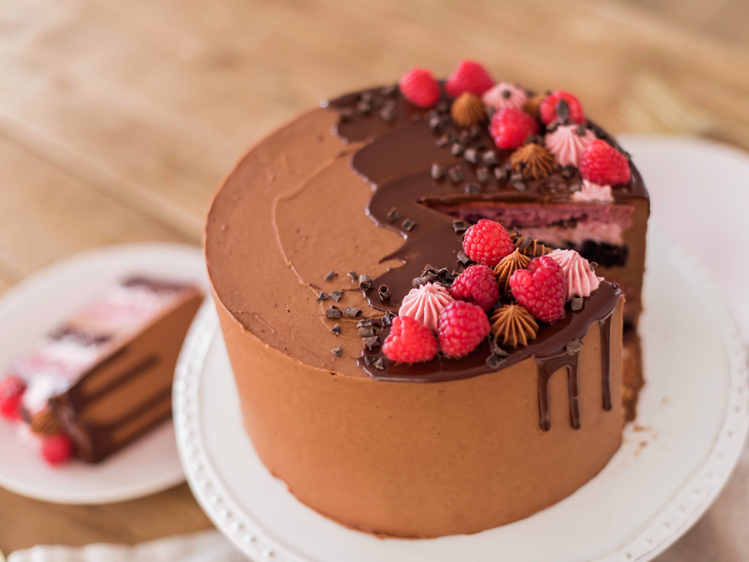 advanced chocolate raspberry cake. www.cakebycourtney.com