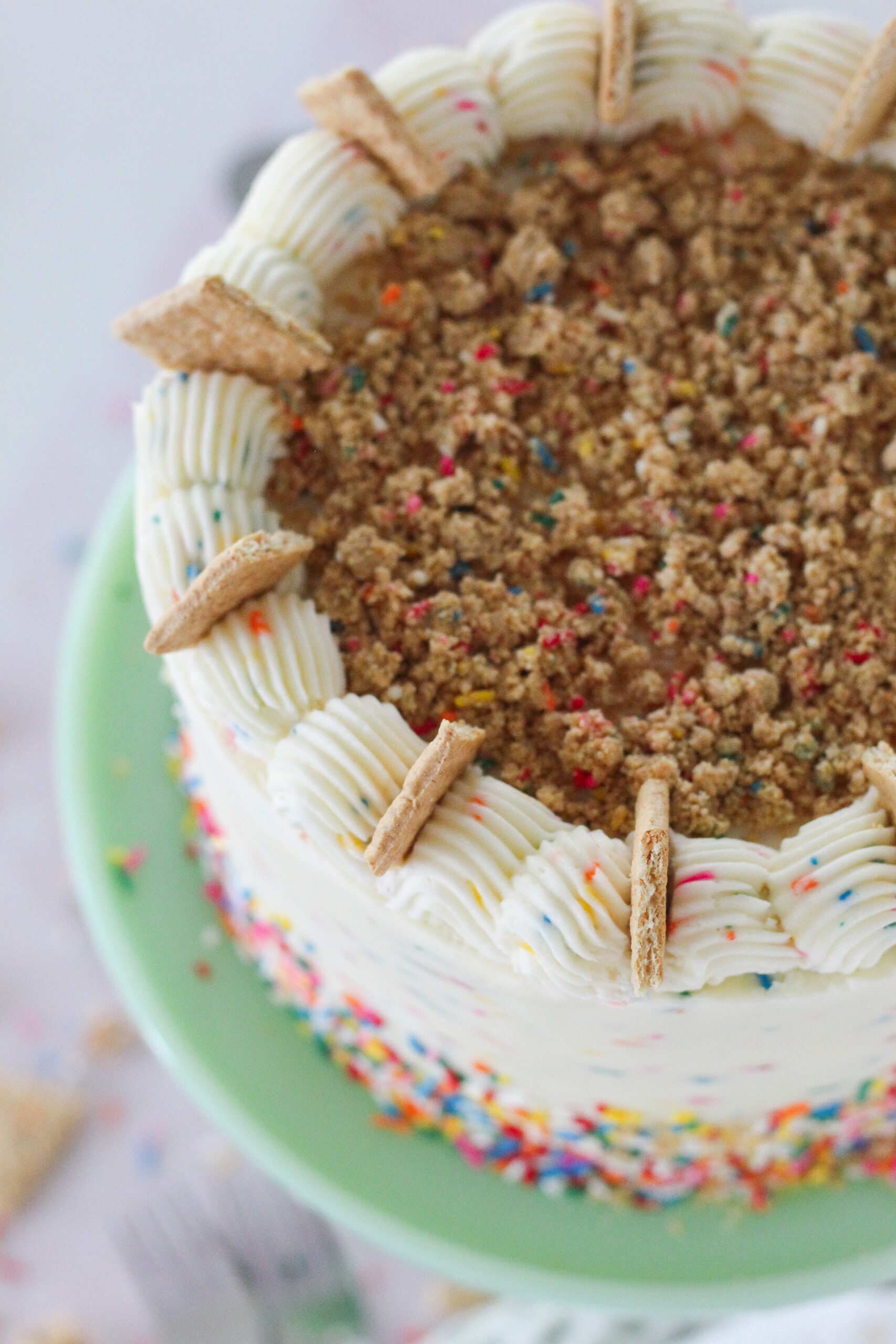 Top view of a cake.