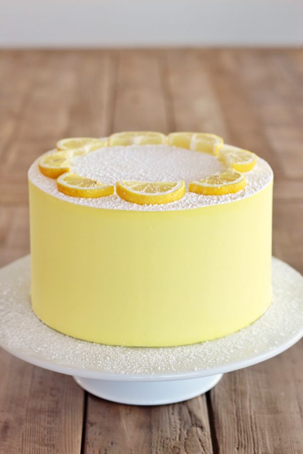 Lemon Bar Cake #cakebycourtney #lemonbarcake #cake #lemoncake #lemonbars #lemonbarcakerecipe #easycakerecipe #lemoncurdrecipe