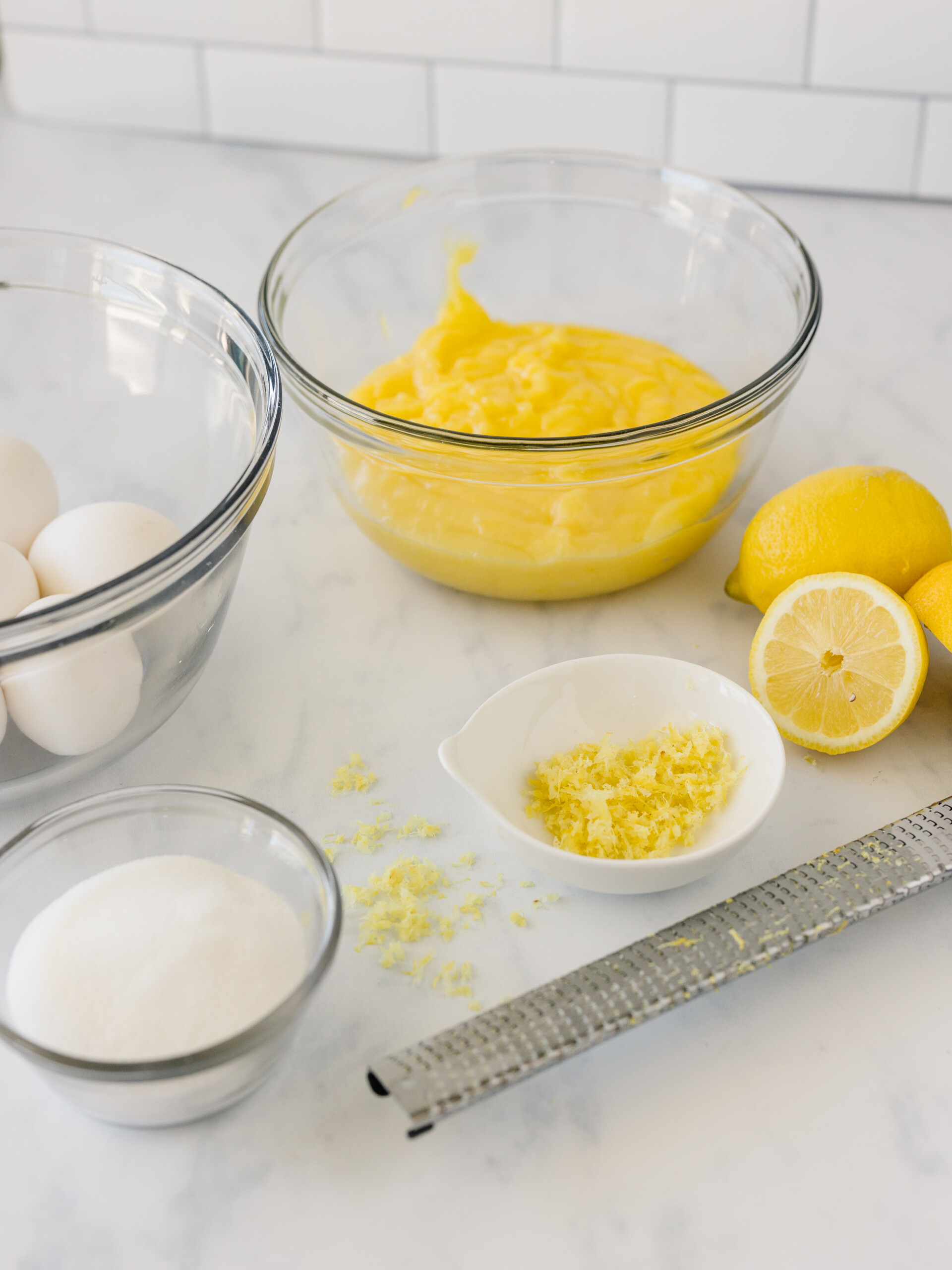 Ingredients to make lemon curd